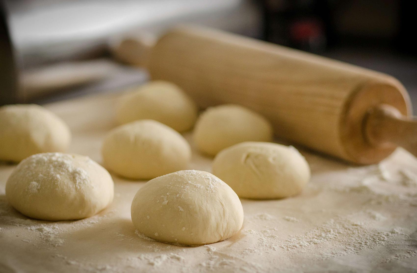 3840x2510-3005219-bake_bakery_baking_buns_dough_flour_kitchen_recipe_rolling-pin